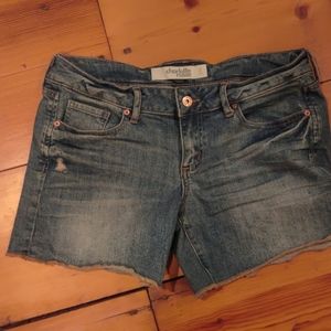 🦋2/$12 Charlotte Russe jean shorts